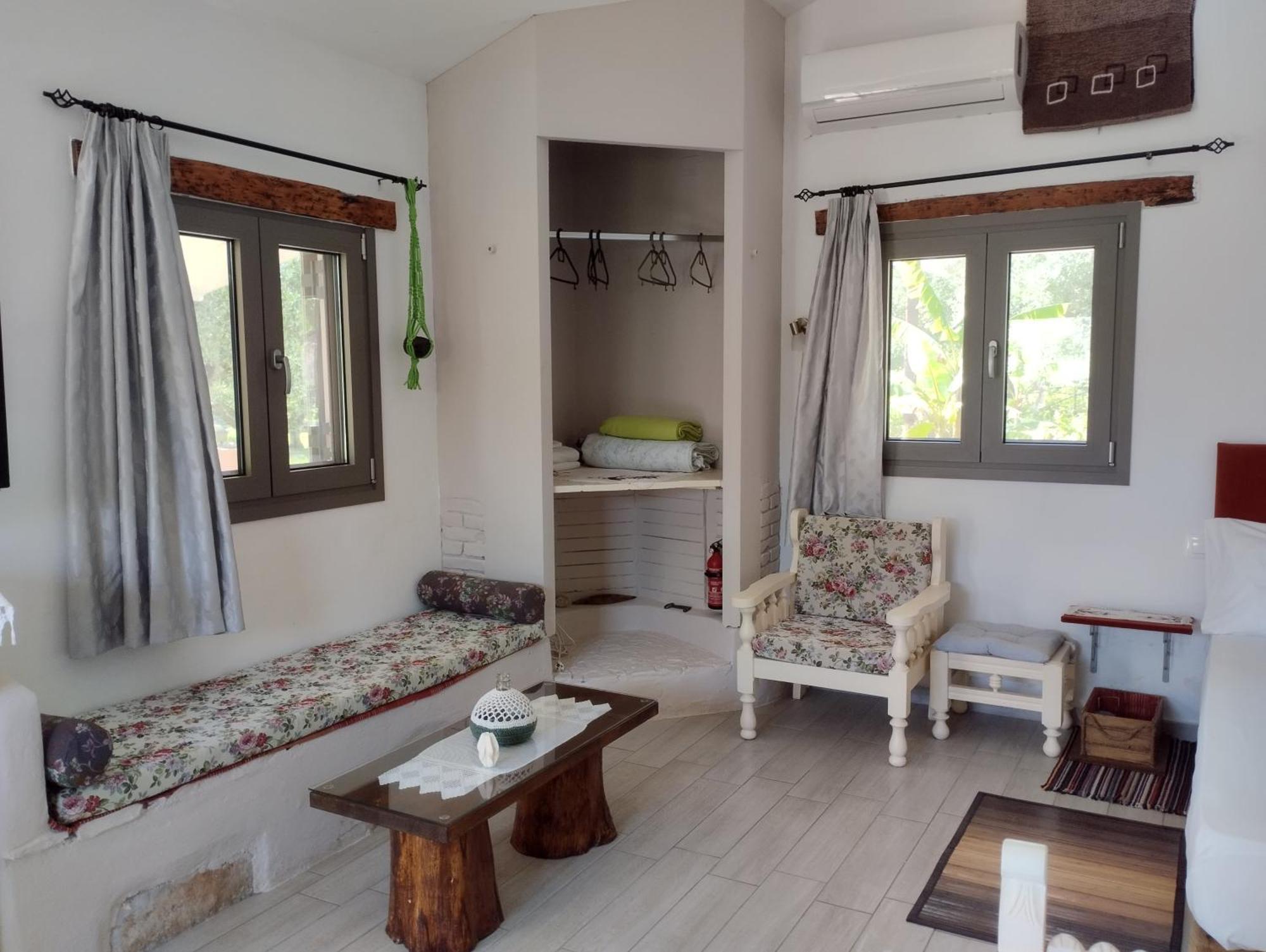 Olea Cottage Galatas  Bagian luar foto